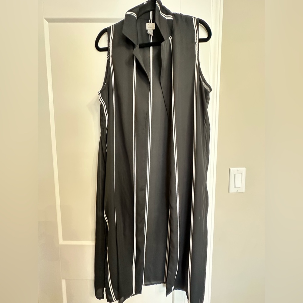 Duster cardigan - black and white stripe